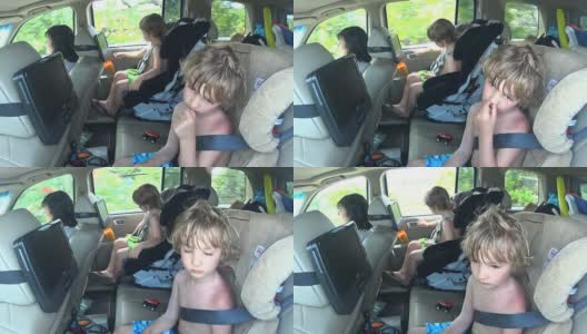 开车的孩子高清在线视频素材下载