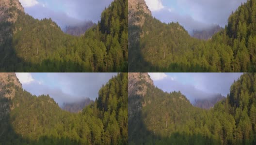 高山户外探险:壮观的高山云景高清在线视频素材下载