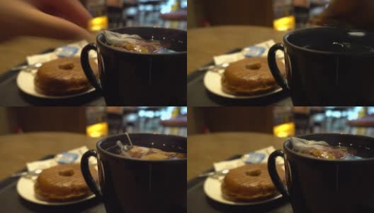 红枣茶包滴百吉饼香味咖啡馆高清在线视频素材下载