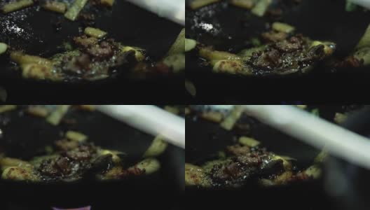 韩国美食在热锅韩国餐厅高清在线视频素材下载