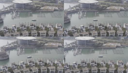 海边别墅和游艇的航拍视频高清在线视频素材下载