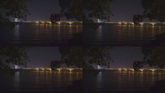夜景照明长沙城市公园湖湾交通大桥全景4k中国高清在线视频素材下载