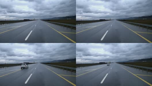 在高速公路上驶向暴风雨高清在线视频素材下载