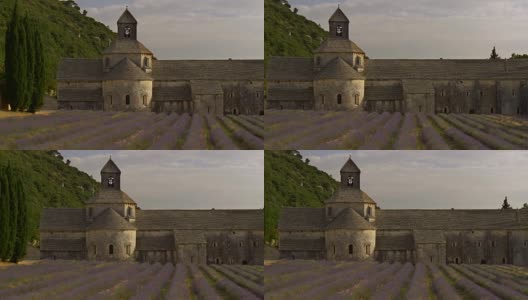 塞纳克修道院和盛开的薰衣草的全景。法国普罗旺斯，4K超高清电视高清在线视频素材下载
