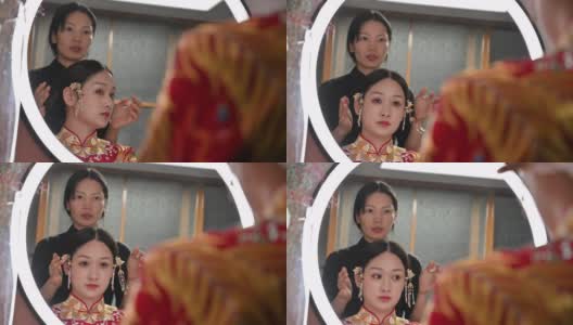 年轻的中国新娘戴着发饰高清在线视频素材下载