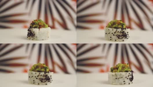 视频180度-滚动寿司-亚洲美食高清在线视频素材下载