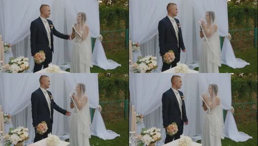 新娘在婚礼上宣读誓言高清在线视频素材下载