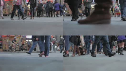 黄昏时分，人们穿过纽约时代广场的街道高清在线视频素材下载
