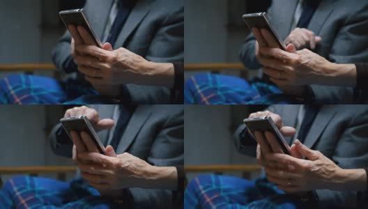 老年人使用智能手机高清在线视频素材下载