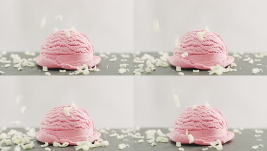 草莓冰淇淋，上面有白巧克力屑高清在线视频素材下载