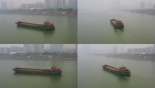 长沙市雨天河轮渡交通航拍4k中国全景图高清在线视频素材下载