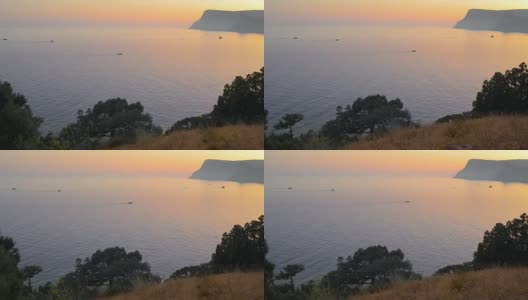 日落时海上的小船高清在线视频素材下载