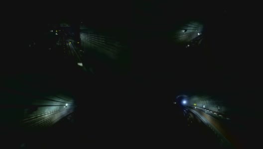穿过黑暗隧道的地铁列车高清在线视频素材下载