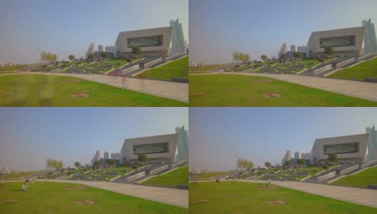 晴天长沙市著名的三角洲公园博物馆大厅，河边全景，时光流逝4k中国高清在线视频素材下载