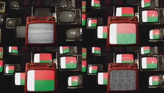 马达加斯加国旗和老式电视机。高清在线视频素材下载