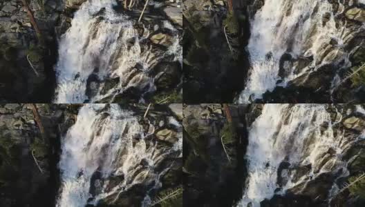 俯视加州太浩湖的鹰瀑瀑布高清在线视频素材下载