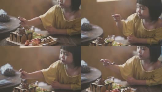 可爱的小女孩吃自制冰淇淋高清在线视频素材下载