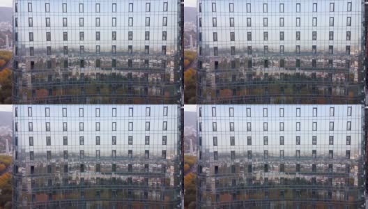 玻璃摩天大楼和城市映像高清在线视频素材下载