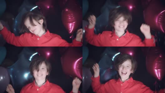 4k生日派对儿童与气球滑稽跳舞高清在线视频素材下载