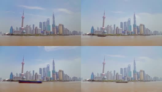 中国上海黄浦江上的游船。从外滩眺望高清在线视频素材下载