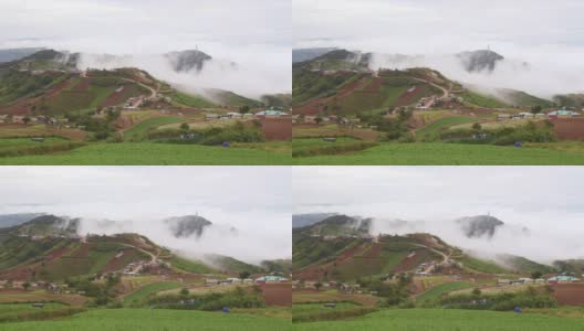 全景式的自然景观，风景优美的日出和薄雾的山景在Phu Thap Boek，泰国泰国高清在线视频素材下载