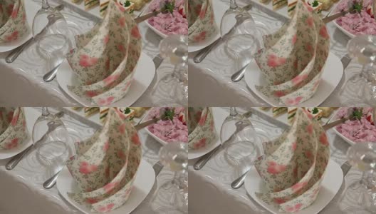 婚宴餐桌布置高清在线视频素材下载