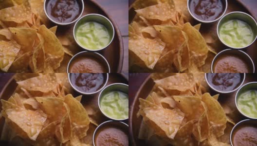 墨西哥开胃菜，玉米片和什锦沙拉高清在线视频素材下载