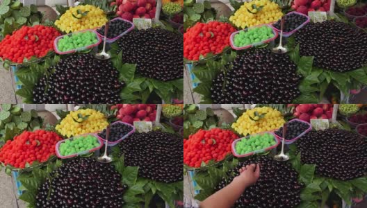 中国亚洲苏州市场上出售水果和食品的摊位高清在线视频素材下载