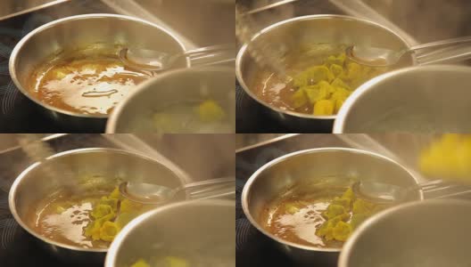 厨师正在做蘸酱意大利饺子高清在线视频素材下载