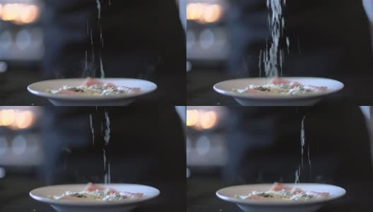 厨师为美味的意大利馄饨准备奶酪高清在线视频素材下载
