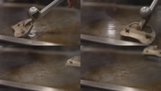 烧烤架用工具清洗高清在线视频素材下载