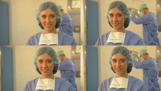一位微笑的女外科医生的肖像;高清照片JPEG，多莉。高清在线视频素材下载