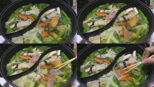 日式涮锅或Sukiyaki是日式和韩式的4K。高清在线视频素材下载