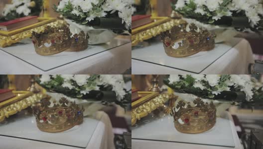 在教堂举行的婚礼上戴两个王冠高清在线视频素材下载