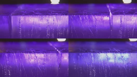 冰雕在夜晚蓝光的照射下高清在线视频素材下载