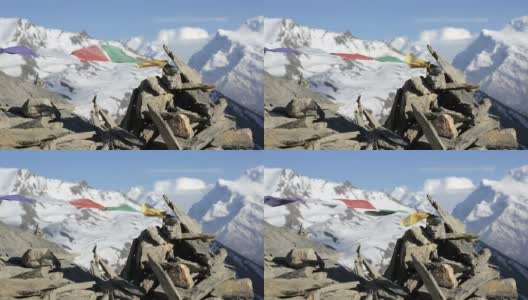 尼泊尔山顶上的祈祷旗高清在线视频素材下载