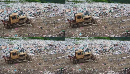 大城市郊区的废弃垃圾填埋场。垃圾回收的问题高清在线视频素材下载