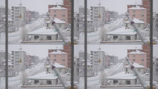 一个城市正在下雪，城市和雪，刚刚开始下雪的城市，快镜头，高清在线视频素材下载