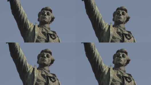 阿根廷布宜诺斯艾利斯帕特里西奥斯公园的贝纳多·德·蒙塔古多铜像。关闭了。高清在线视频素材下载