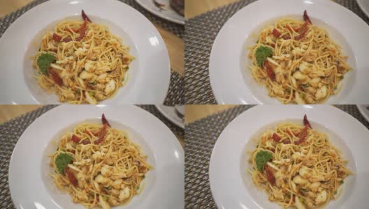 crab meat pasta高清在线视频素材下载
