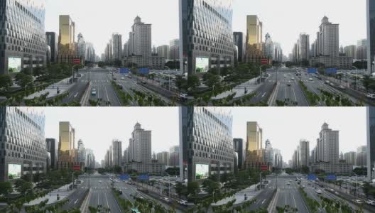 广州城市街道上繁忙的交通和现代化的建筑，时光流逝。高清在线视频素材下载
