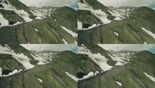 高加索山脉河流和雪山高加索美丽自然格鲁吉亚动物水墙无人机全高清高清在线视频素材下载