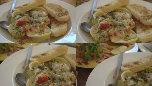 南瓜饺子和鱼玉米卷是意大利和墨西哥的健康食品高清在线视频素材下载