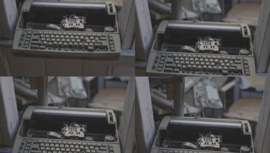 旧打字机在废弃的大楼里关闭高清在线视频素材下载
