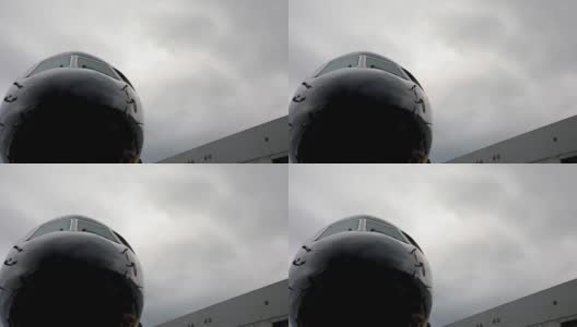 黑色飞机的前部高清在线视频素材下载