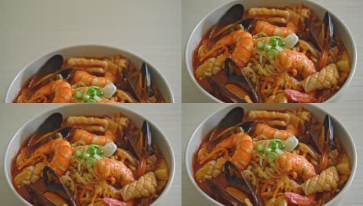 串烧——韩国海鲜面汤——韩国菜式高清在线视频素材下载