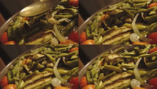 豆汤搅拌番茄茄子洋葱特写50倍快速速度高清在线视频素材下载