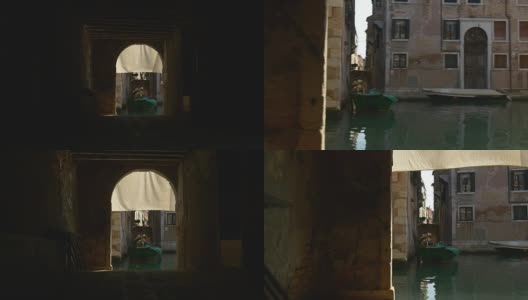 意大利夏日威尼斯城私家运河入口游艇泊车全景4k高清在线视频素材下载