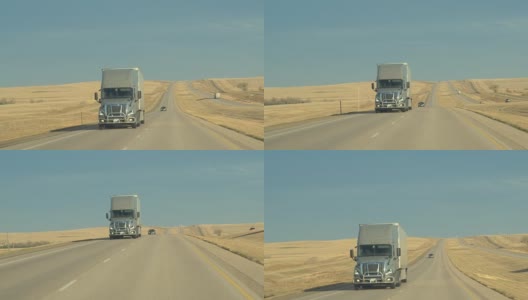 特写:私人汽车在高速公路上追赶货运半挂车高清在线视频素材下载