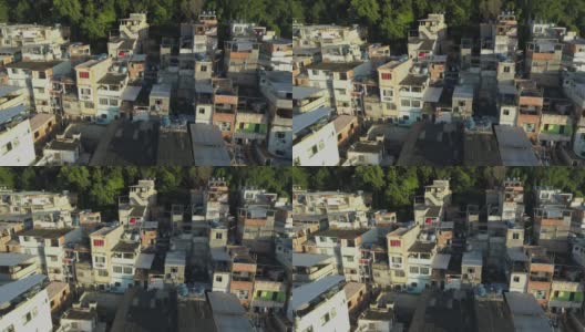 日出时，巴西里约热内卢的贫民窟，从山顶上缓缓飞过高清在线视频素材下载